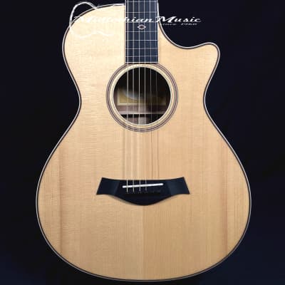 Taylor Acoustic/Electric Guitar - 12-FRET-GCCE-FLTD - (Fall Limited Edition) Natural Gloss Finish w/Case image 2