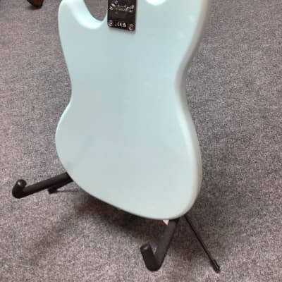 Squier Classic Vibe '60s Mustang Sonic Blue image 7
