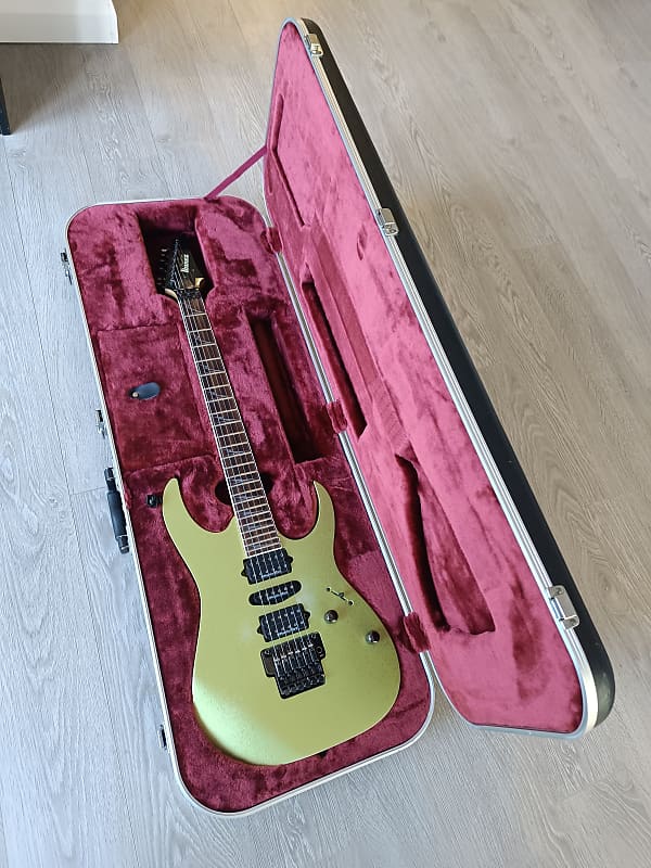 Ibanez RG2570E Prestige