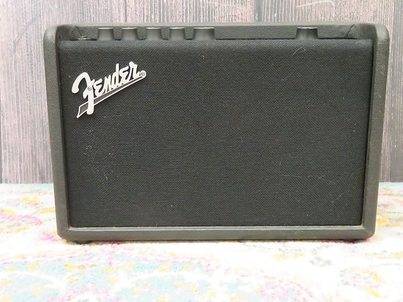 Fender mustang amp deals gt40