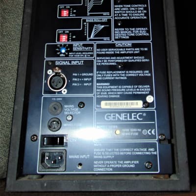Genelec 1030A 6.5" Powered Nearfield Studio Monitor (Pair) 1994 - 2005 - Black image 9