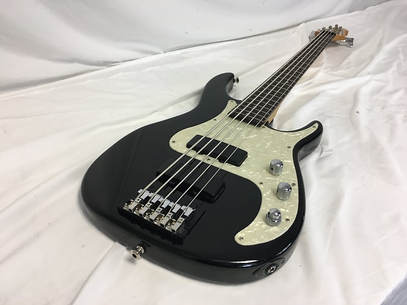 Peavey Axcelerator 5 String USA Electric Bass Guitar Reverb