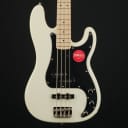 Squier Affinity Series™ Precision Bass® PJ, Maple Fingerboard, Black Pickguard, Olympic White