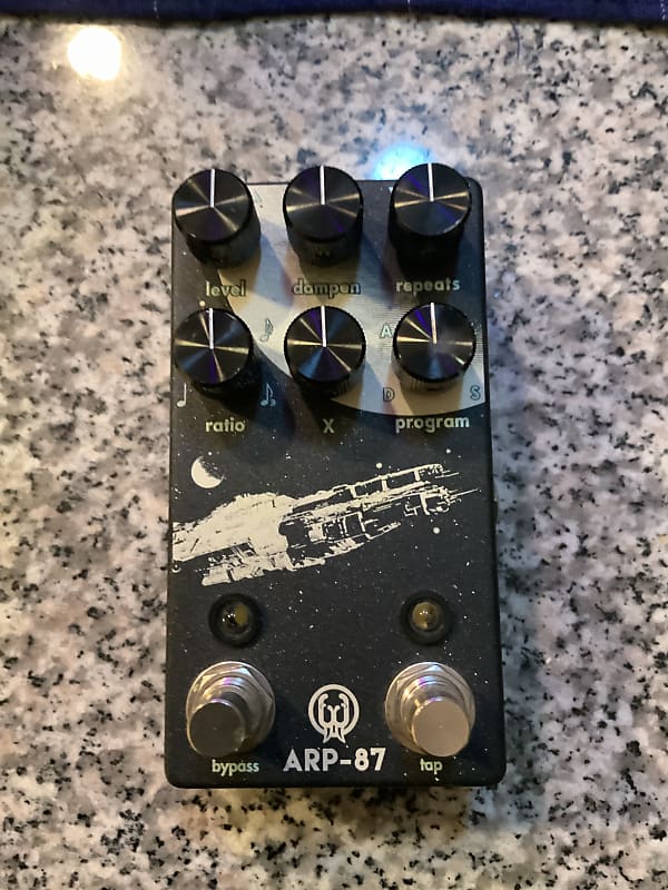 Walrus Audio ARP-87 Multi Function Delay - Black | Reverb