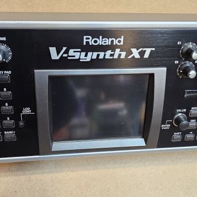 Roland V-Synth XT Rack Mount Digital Synthesizer 2005 - 2009 - Black image 8