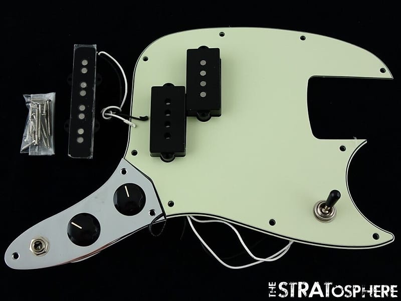 Jazz bass deals loaded pickguard