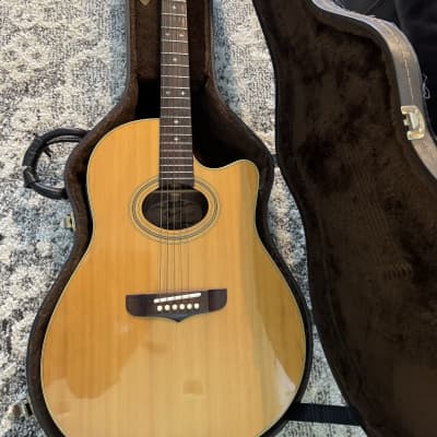 Vary Rare Fender Montara made 88 to 96 - Amazing Condition with