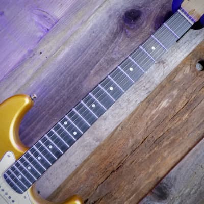 Los Gatos Guitars Model-S #LG1152 Gold Metallic image 13