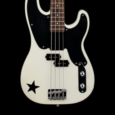 Squier Mike Dirnt PBass - White | Sweetwater