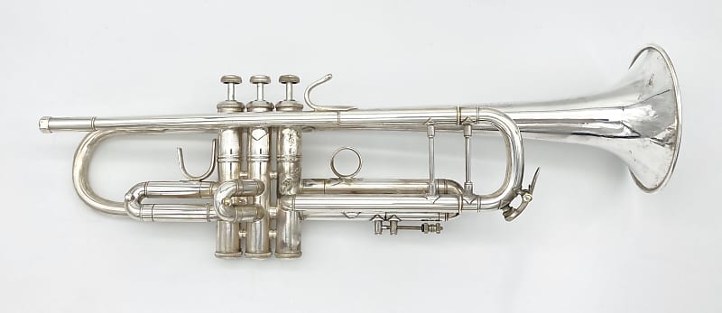 Bach 43 Stradivarius Bb Trumpet Silver | Reverb