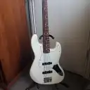 Fender Standard Jazz Bass 2017
