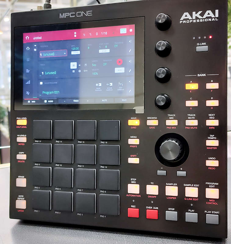 Akai MPC One Standalone MIDI Sequencer | Reverb Canada