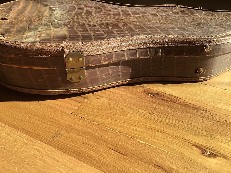 1961 Gibson MelodyMakerハカランダ指板 アリゲーターケース ギブソンのアリゲーターケースとメロディーメーカー | Vintage