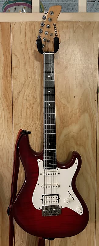 【完売】  Retrorocket Fernandes 2000 c. X Bulgaria Reverb | burst Red - ギター