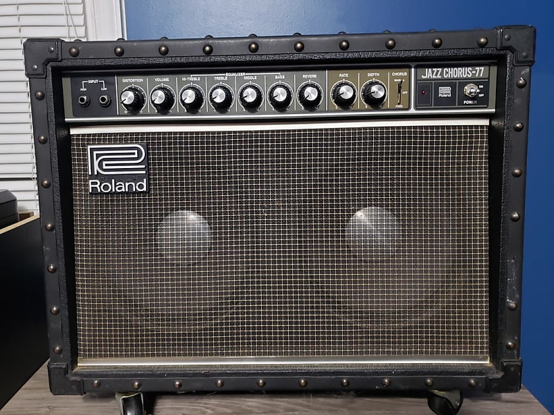 Roland JC-77 Jazz Chorus 80-Watt 2x10