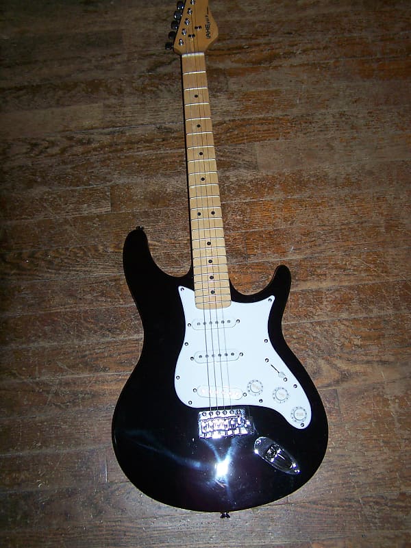 Behringer iAXE 393 USB guitar image 1