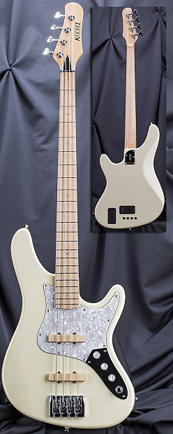 Carvin jazz bass top