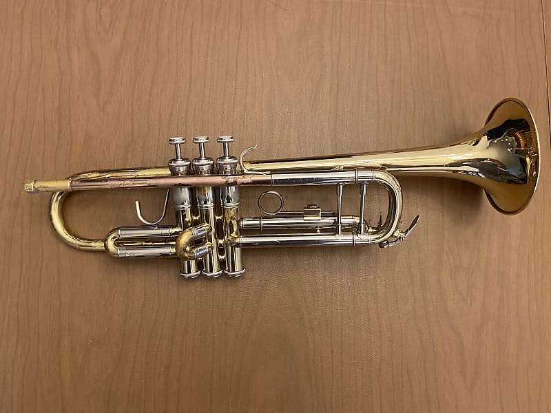 Bach aristocrat tr500 student deals bb trumpet