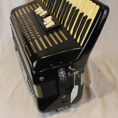 5891 - Black Gold Excelsior Accordiana 608 Piano Accordion LMH 41 120 image 4
