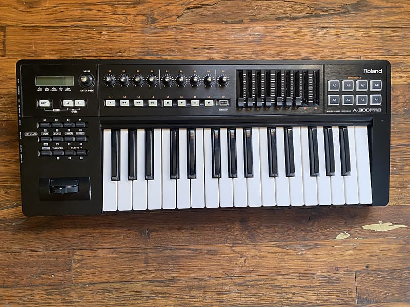 Roland A-300PRO 25-Key MIDI Keyboard Controller | Reverb