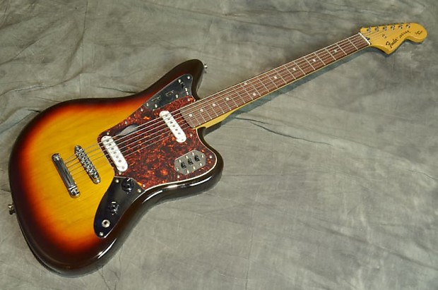 Fender jaguar bottom master top
