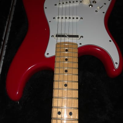 Fender Stratocaster 2011 Bueatifull Red Torino image 16