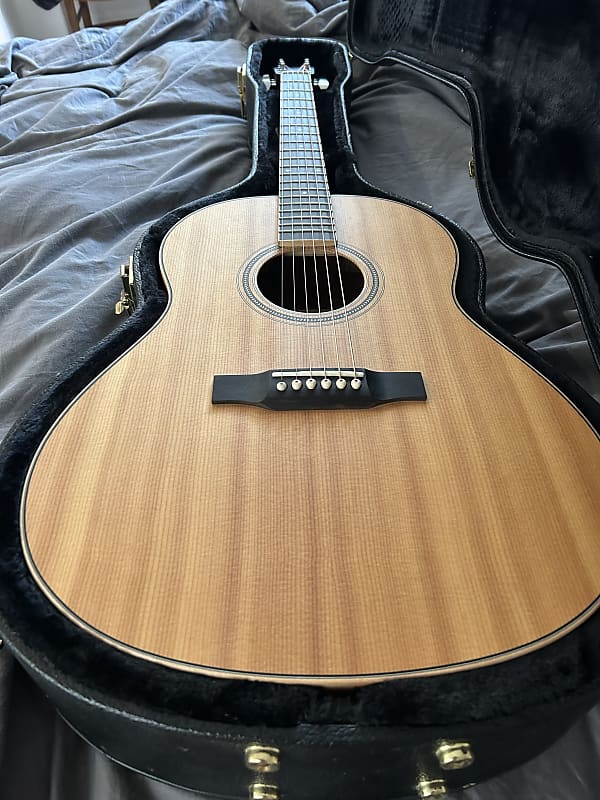 Larrivee L-03 Natural | Reverb Canada