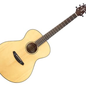 Breedlove Discovery Concert Acoustic/Electric Guitar Gloss Natural 2016