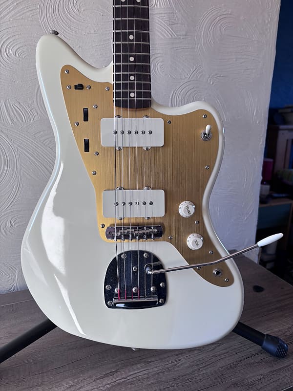 Squier J Mascis Jazzmaster | Reverb UK
