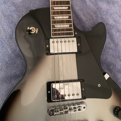 Gibson Les Paul Studio Deluxe 2018 SilverBurst image 9