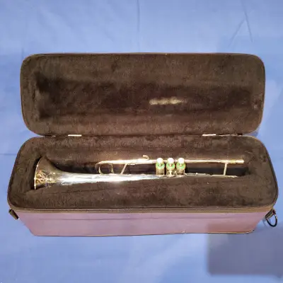 Getzen 700 Special Trumpet w/ Case & Accessories image 12