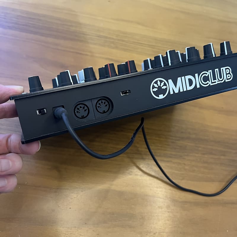 Midi Club Juno CTRL Alpha Juno 1 & 2, MKS-50, HS-10 HS-80