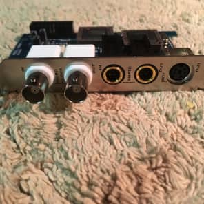 クリエイティブ　E-MU1820M オーディオインターフェース Emu 1820M 24-Bit/192kHz Interface with 2 Preamps (Windows)