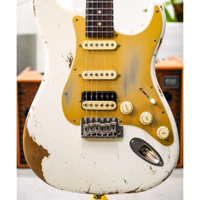 Luxxtone Choppa S Heavy Aging HSS-Olympic White w/Gold Anodized Pickguard & Roasted Flame Maple Neck image 1