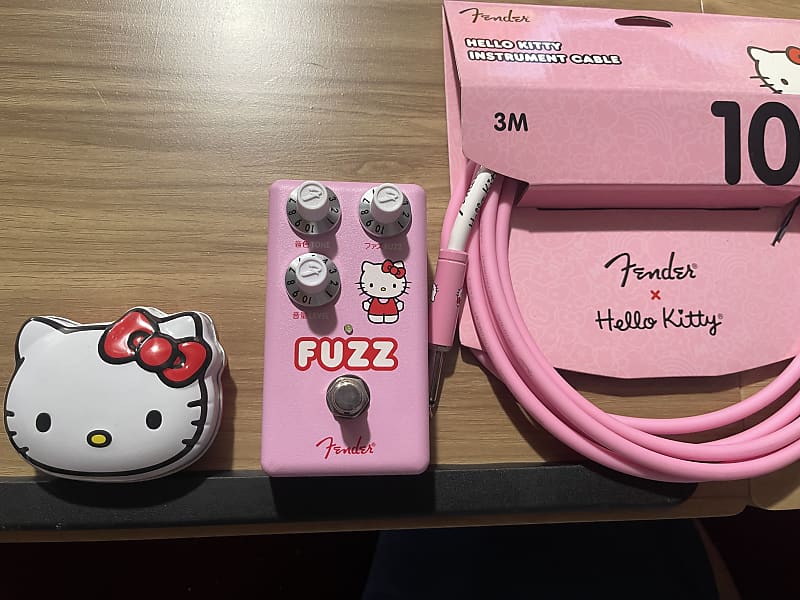 Fender Hello Kitty Fuzz