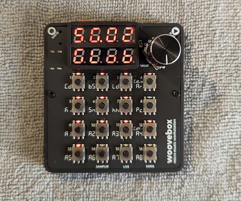 Woovebox - tiny but powerful groovebox, sequencer, sampler + 3D printed case image 1