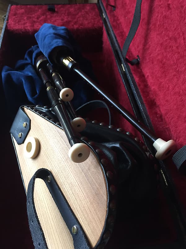 Kinnear BellowsBlown Scottish Smallpipes Reverb