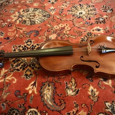 French Violin image 3
