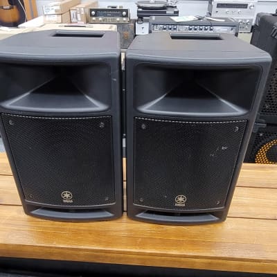 Yamaha STAGEPAS 300 Portable PA System Black | Reverb