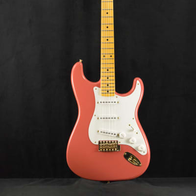 Fender 1955 Stratocaster DLX Closet Classic with Gold Hardware - Faded Aged Fiesta Red image 2