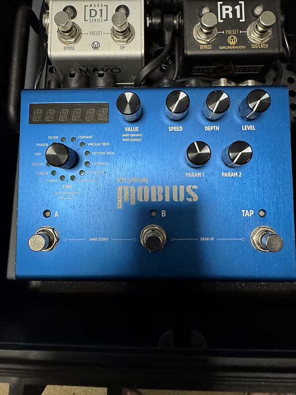 Strymon Mobius