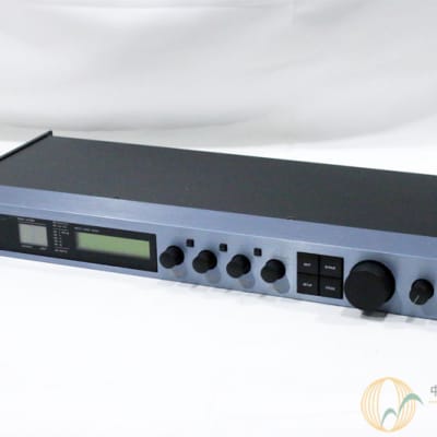 ギター TC-HELICON VOICE WORKS Plus TC Helicon VoiceWorks Plus Vocal Harmonizer / Multi-Effect