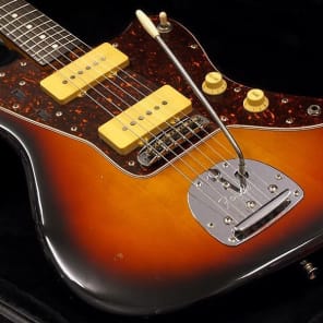 [JV serial mid-80s] Fender Japan 60s Jazzmaster 3-Tone Burst image 8