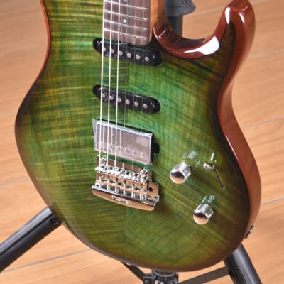Immagine Music Man Luke III HSS Rosewood Fingerboard Luscious Green Flame - 8