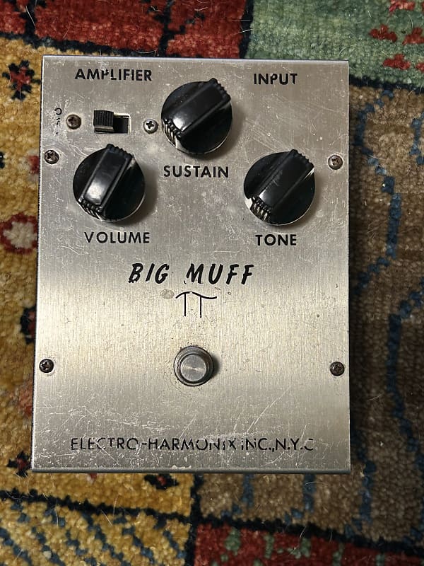 Electro-Harmonix Big Muff Pi V1 (Triangle) | Reverb