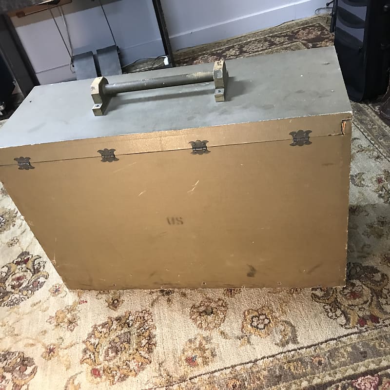 old WWII vintage olive drab US Army foot locker trunk or chest