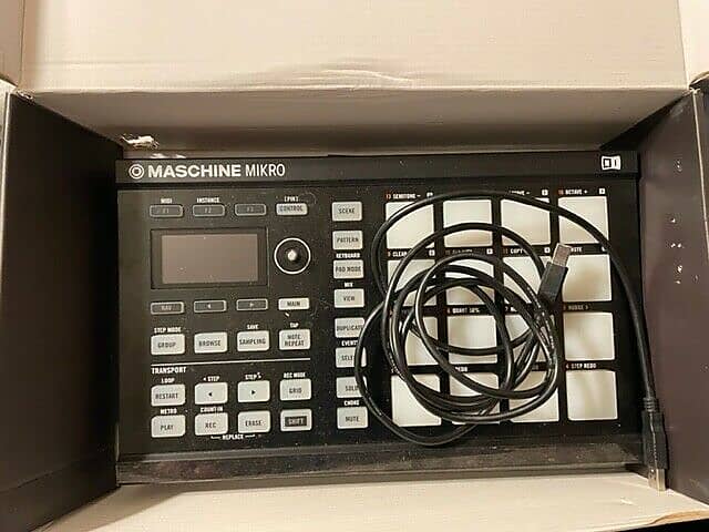 Native Instruments Maschine Mikro Production and Performance System Used Very Good Condition image 1