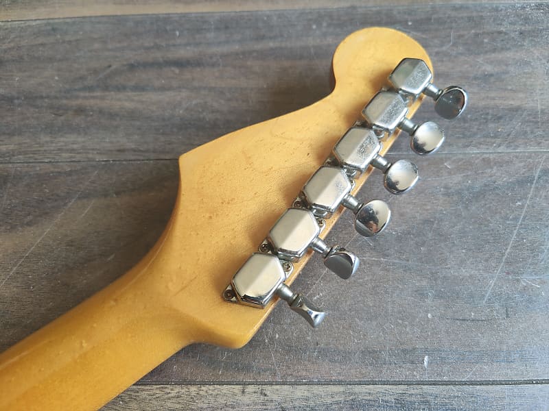 【9336】 tokai TST-40? goldstar sound ストラト 1984 Tokai TST-40 Goldstar Sound Japan Vintage Free Shipping