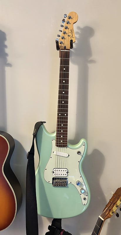 ギター Fender 2018 / Offset Series Duo - Sonic ギター Fender 2018 / Offset Series Duo - Sonic Fender Offset