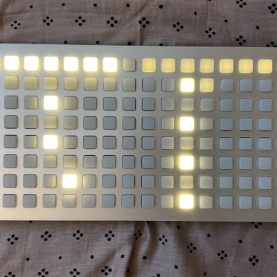 Monome Grid 128 (2018) | Reverb Czechia